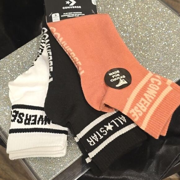 Converse 3-PK Stripe Logo Flat Knit Quarter Socks - Picture 6 of 8